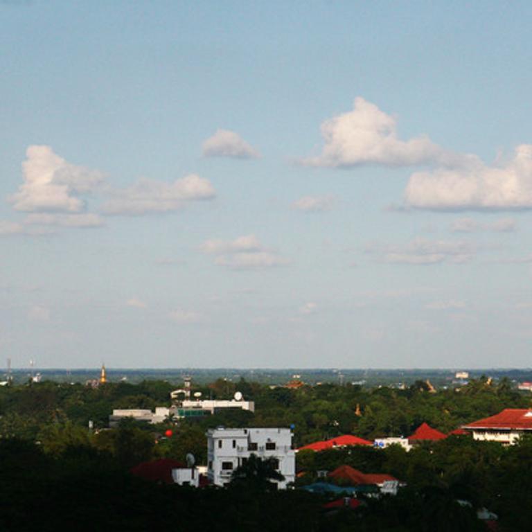 โรงแรมวิน ย่างกุ้ง ภายนอก รูปภาพ